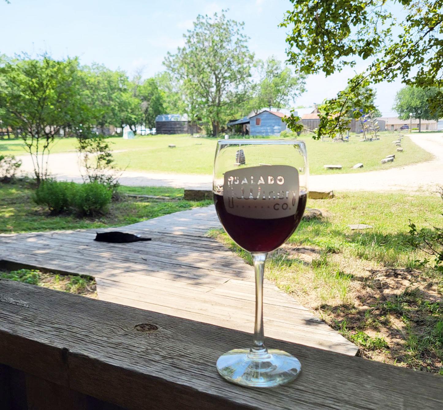 Texas wines and good times at Salado Winery Co. (Salado, TX)