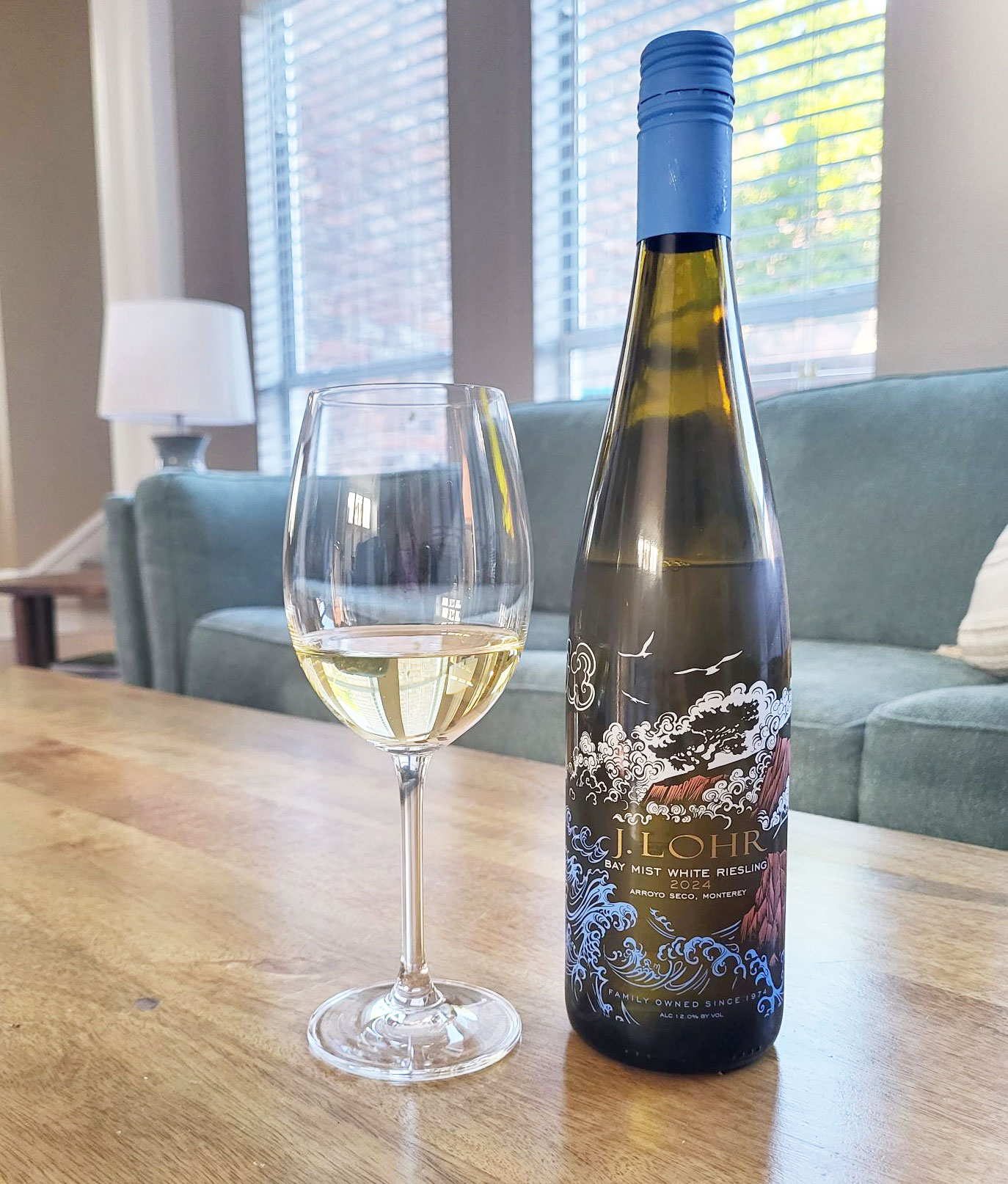 Under $12 Review: J. Lohr “Bay Mist” White Riesling Arroyo Seco (2024)