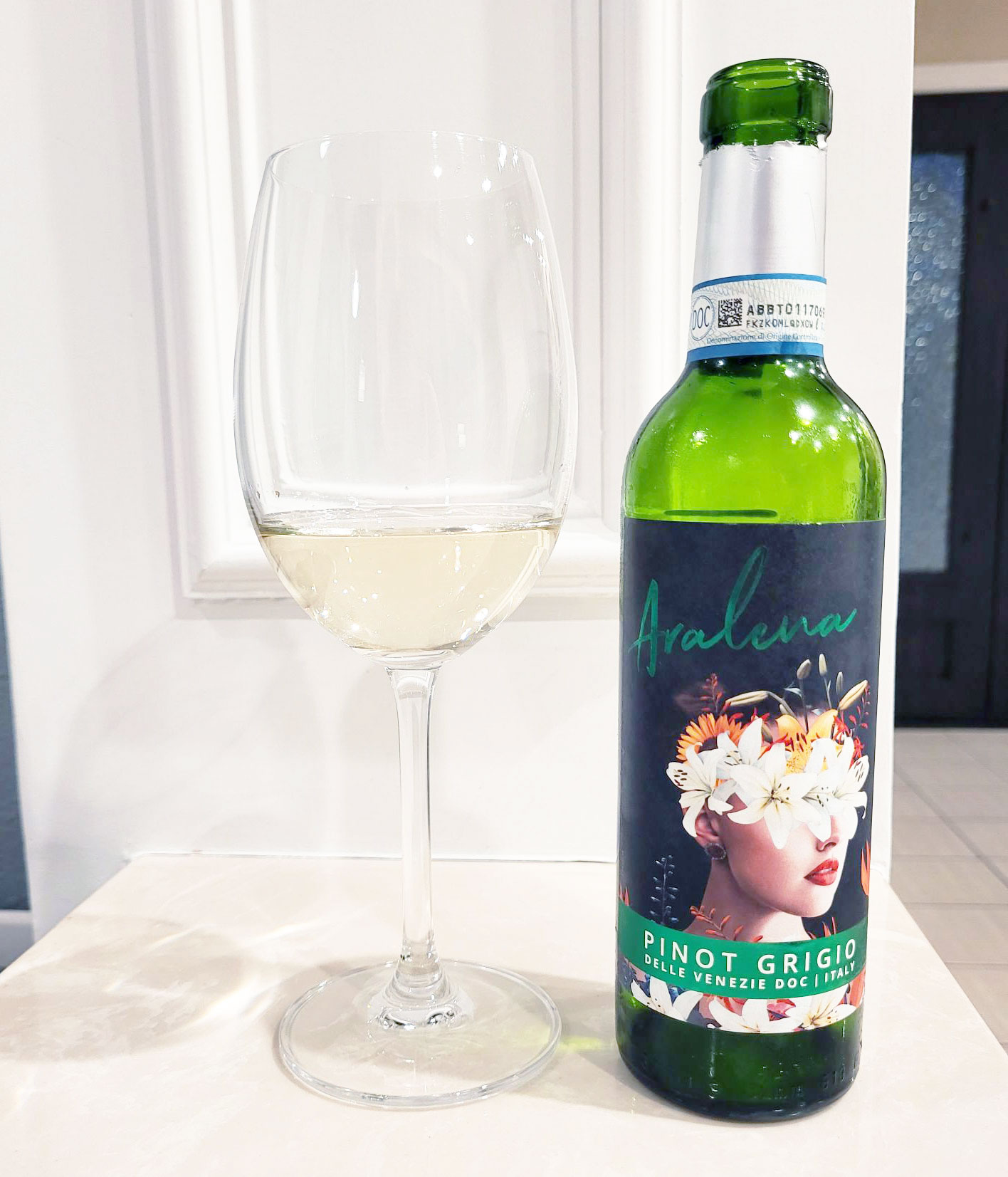 Costco Advent Calendar Wine #18: Aralena Pinot Grigio delle Venezie (Italy)
