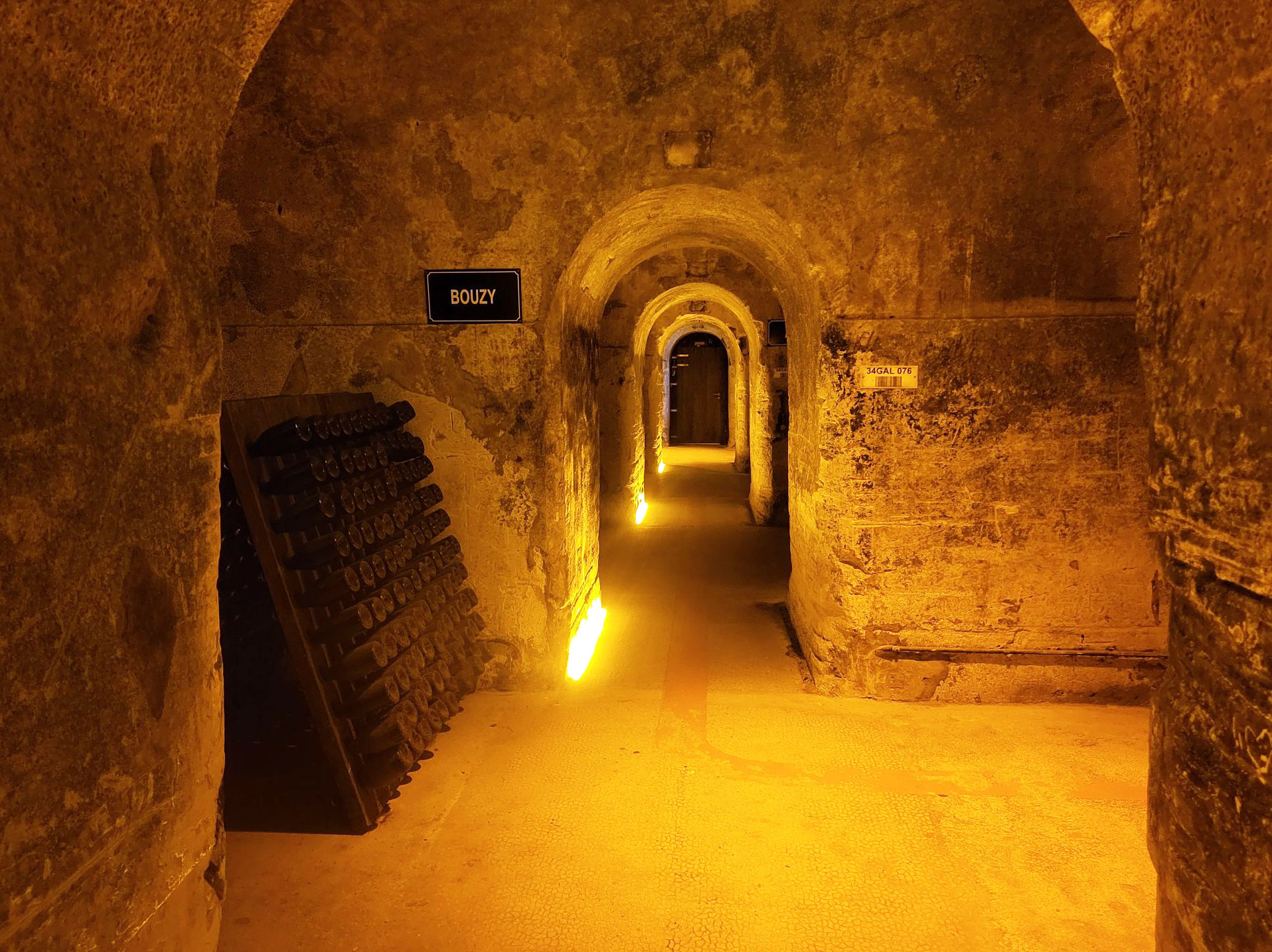 Champagne Road Trip (Part One): Cathedral and cellars of Reims